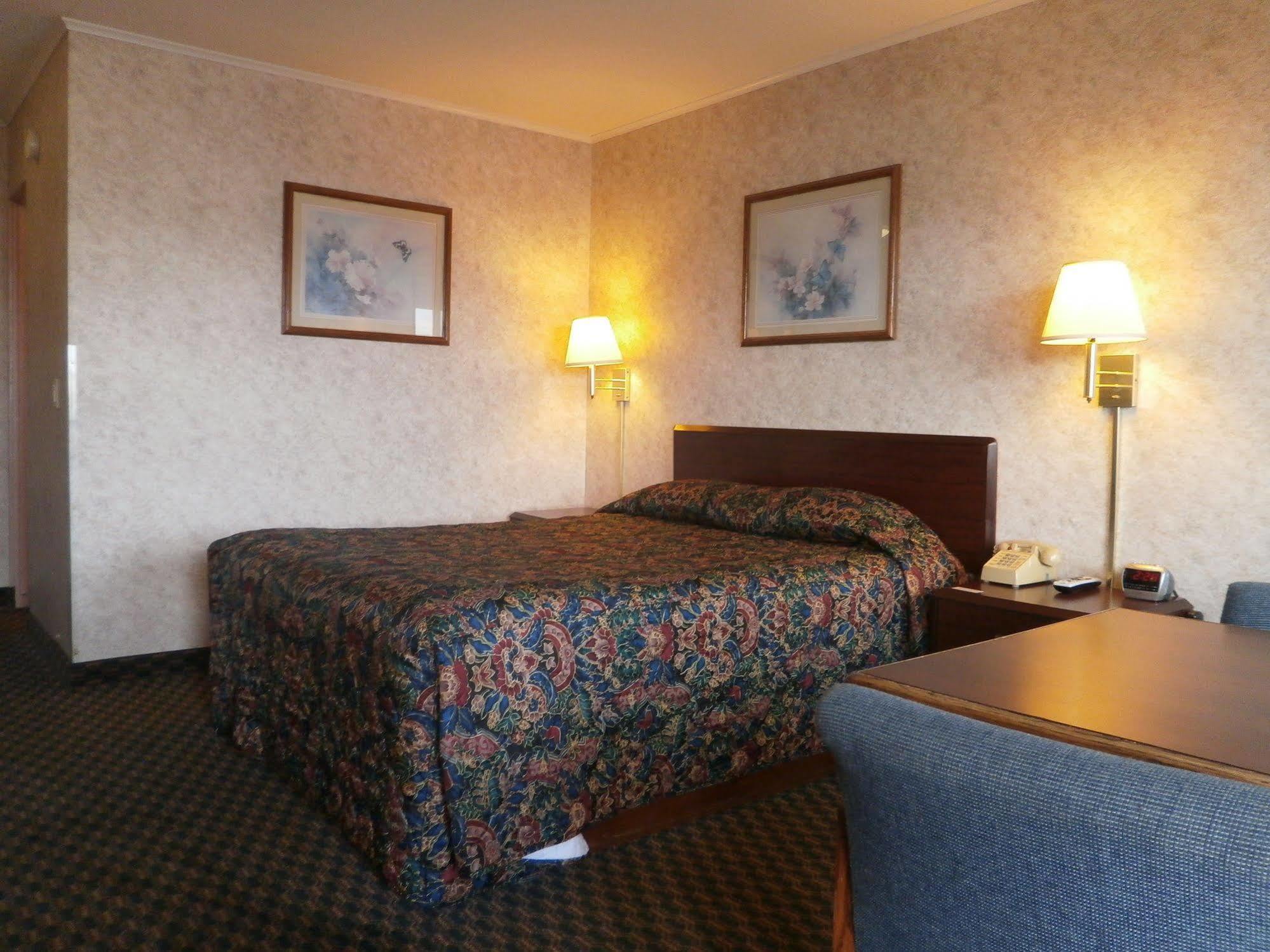 Richmond Inn And Suites 외부 사진