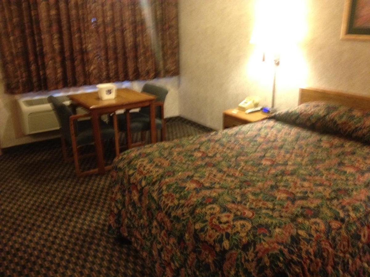 Richmond Inn And Suites 객실 사진